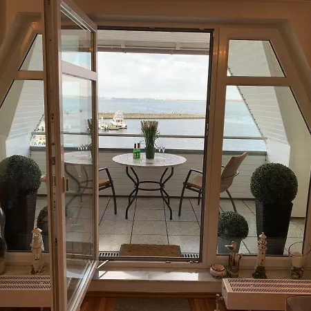 Traumhafte Ferienwohnung In 1a Lage Mit Sensationellem Meerblick
