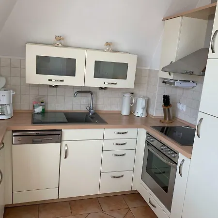 Traumhafte Ferienwohnung In 1a Lage Mit Sensationellem Meerblick Wiek auf Rügen