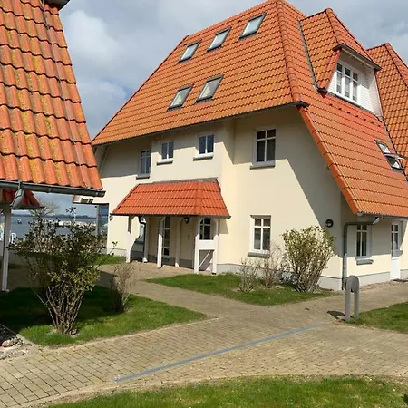 Apartmán Traumhafte Ferienwohnung In 1a Lage Mit Sensationellem Meerblick Wiek auf Rügen